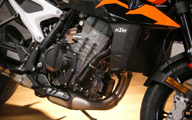 2027 KTM 990 DUKE