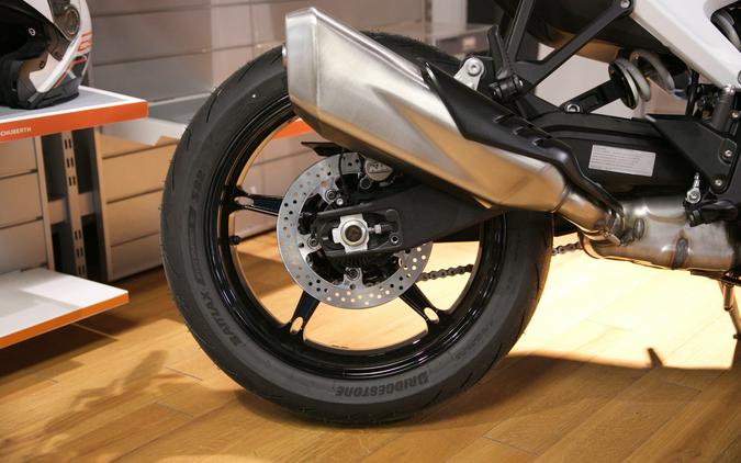 2027 KTM 990 DUKE