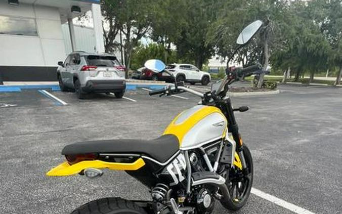 New 2025 Ducati SCR ICON