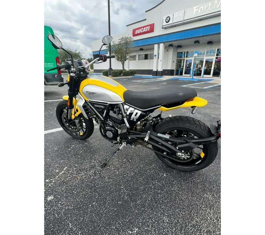 New 2025 Ducati SCR ICON