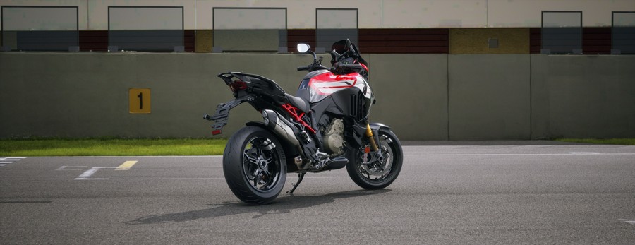 2027 Ducati Multistrada V4 Pikes Peak Livery 2.0