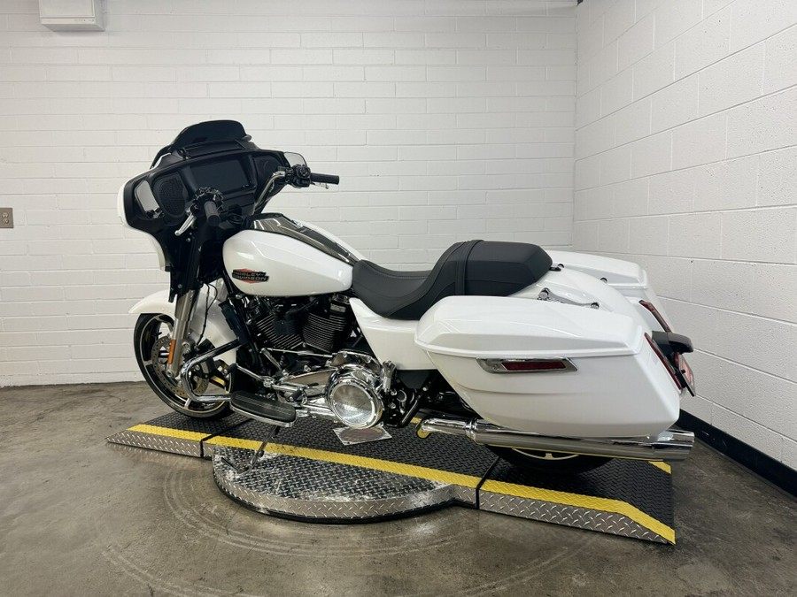 2024 Harley-Davidson Street Glide® WHITE ONYX PRL