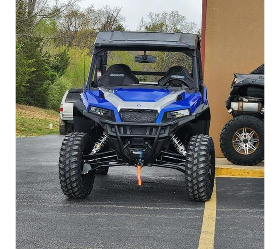 2024 Polaris® General XP 4 1000 Premium