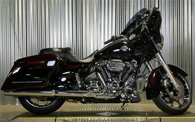 2022 Harley-Davidson Street Glide Special