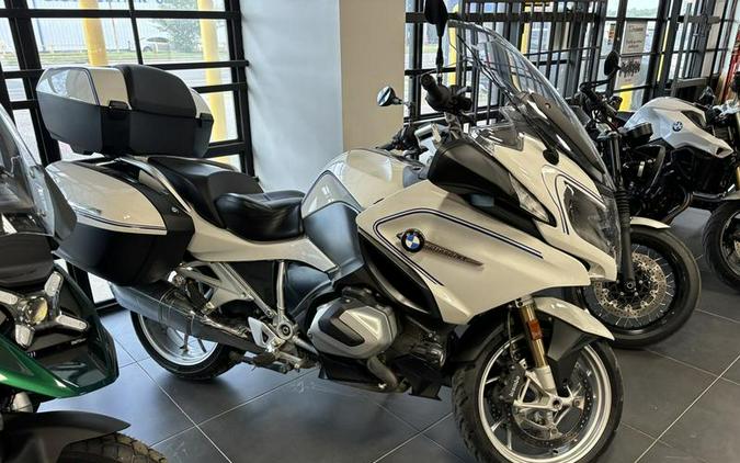 2019 BMW R 1250 RT Alpine White