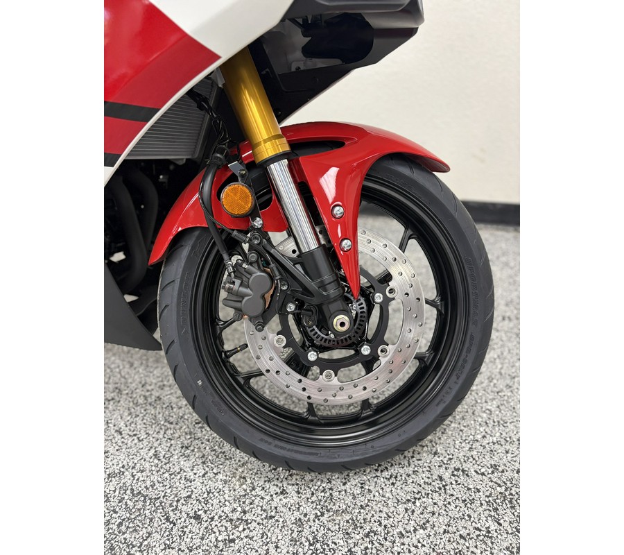 2026 Yamaha YZF-R3 70th Anniversary Edition - Y7331