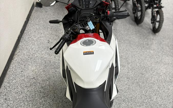 2026 Yamaha YZF-R3 70th Anniversary Edition - Y7331