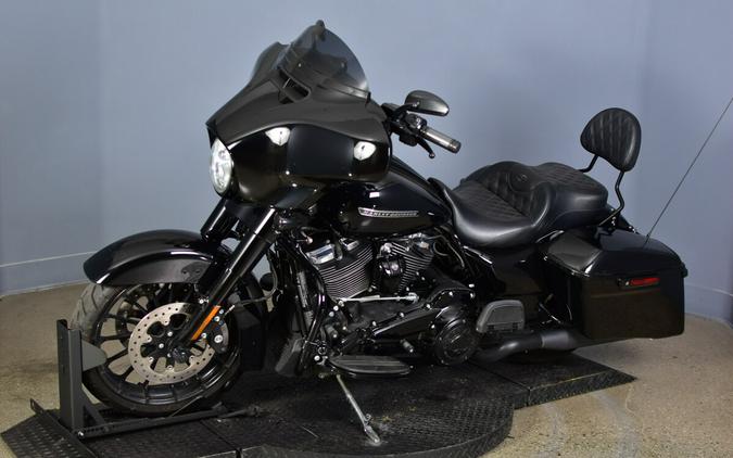 2018 Harley-Davidson Street Glide Special FLHXS