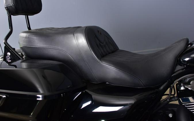 2018 Harley-Davidson Street Glide Special FLHXS