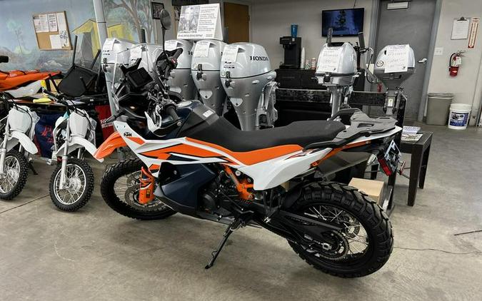 2024 KTM 890 Adventure R