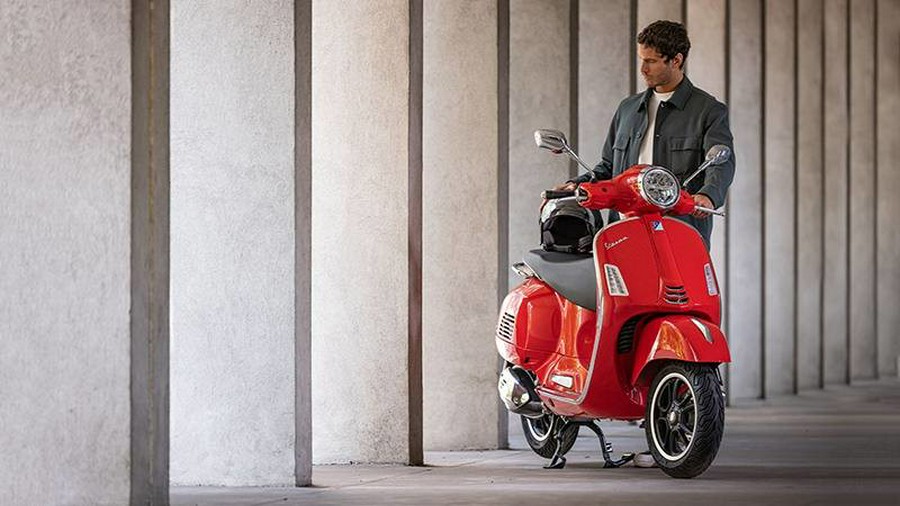 2024 Vespa GTS SUPER 300 E5