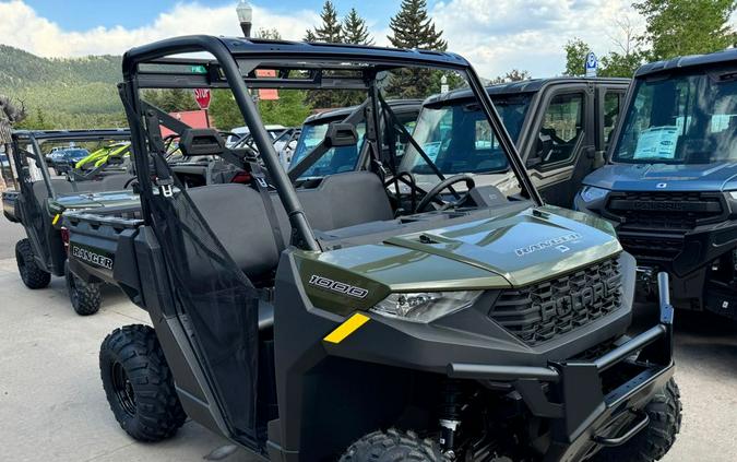 2025 Polaris Industries RANGER 1000 EPS SAGE GREEN with PLOW