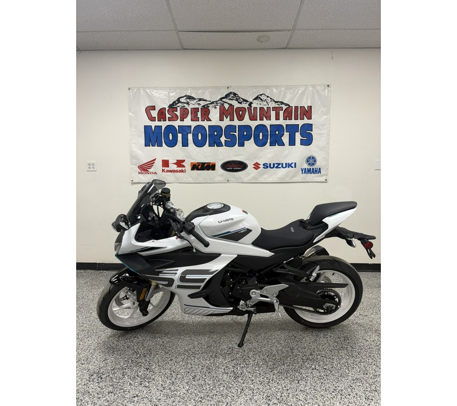 2026 CFMOTO 450SS CF400-12US Nebula White - C0252