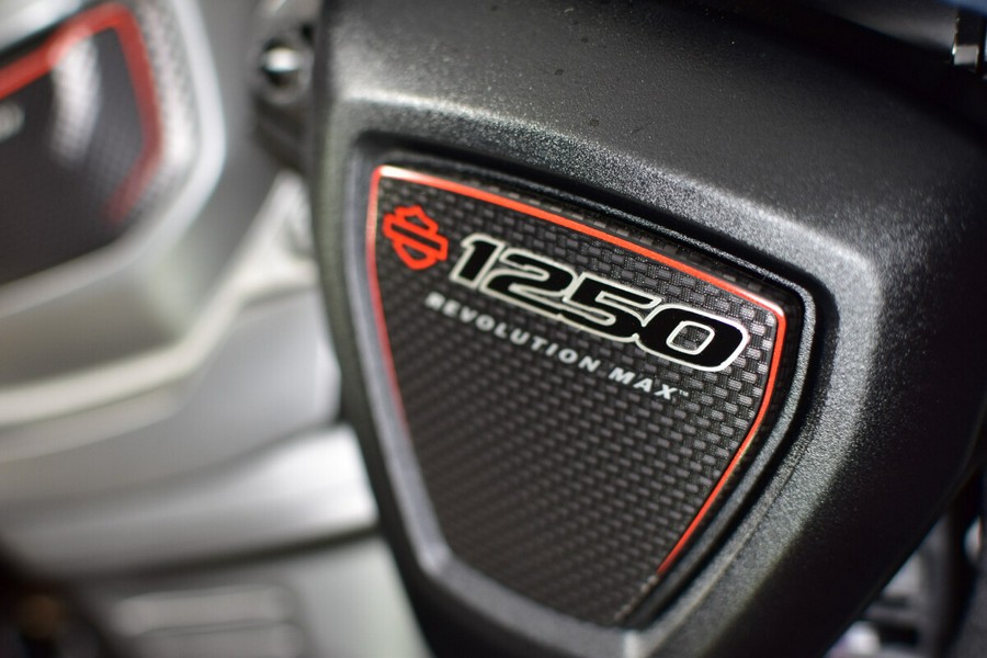 2025 Harley-Davidson CVO Pan America RA1250SE