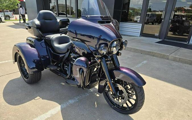2025 Harley-Davidson® FLHTCUTG - Tri Glide® Ultra