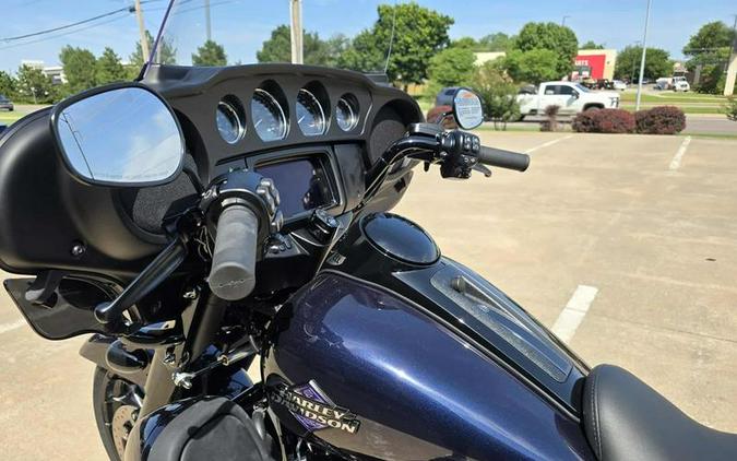 2025 Harley-Davidson® FLHTCUTG - Tri Glide® Ultra