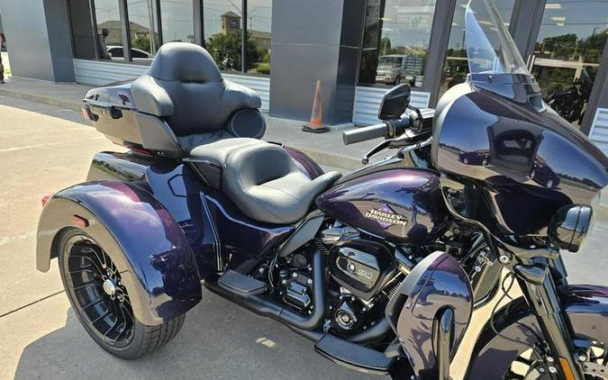 2025 Harley-Davidson® FLHTCUTG - Tri Glide® Ultra