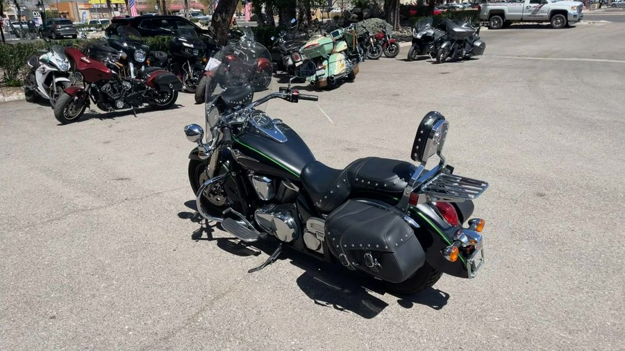 2015 Kawasaki Vulcan® 900 Classic LT