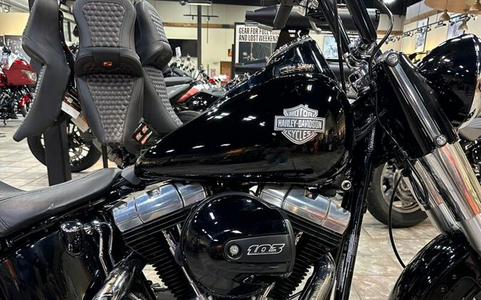 2017 FLS Softail Slim