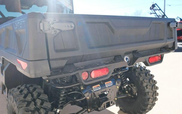 2026 CAN-AM DEFENDER PRO LIMITED CAB HD10