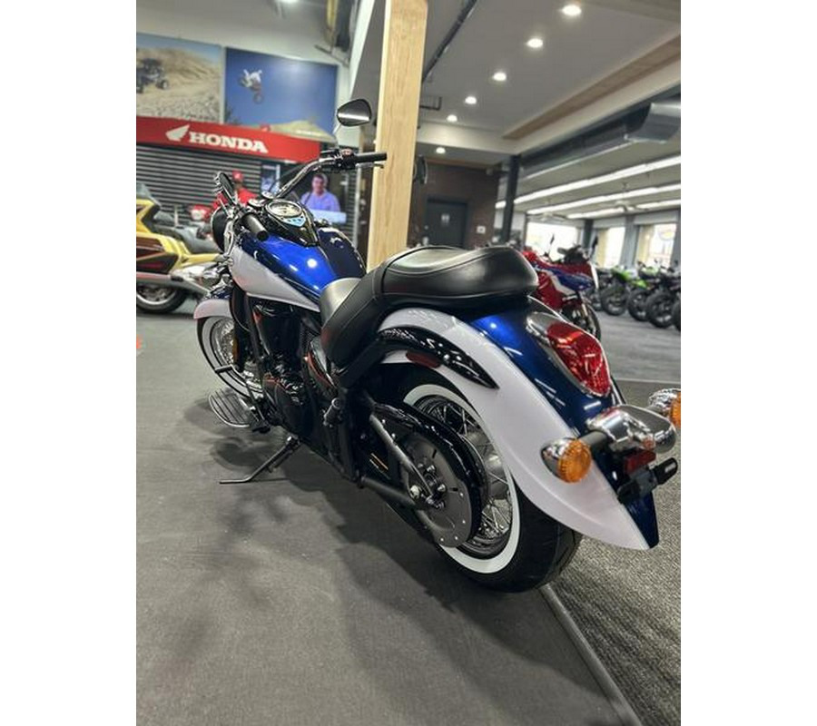 2026 Kawasaki Vulcan® 900 Classic