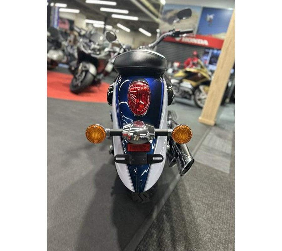 2026 Kawasaki Vulcan® 900 Classic