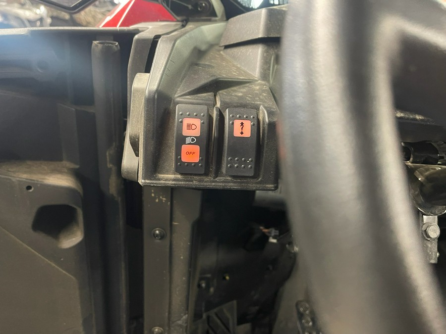 2024 Can-Am Commander MAX XT 1000R