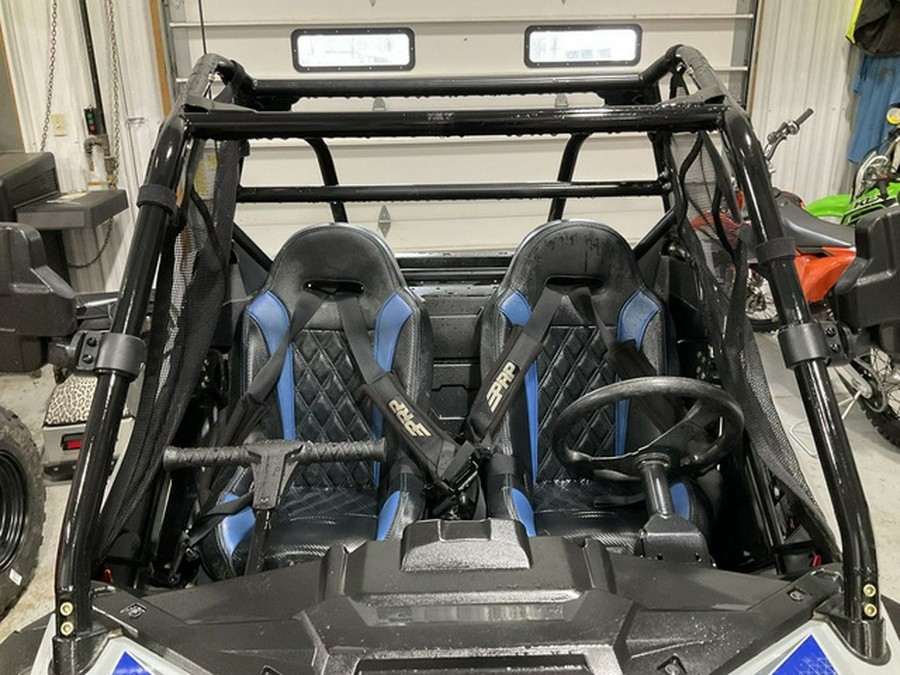 2025 Polaris RZR 200 EFI