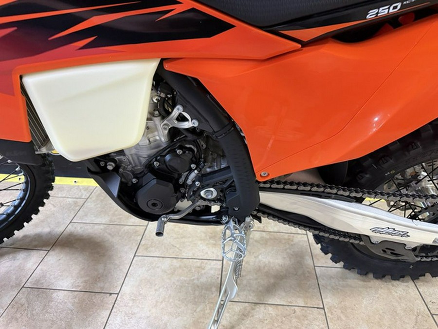 2027 KTM XC 250 F