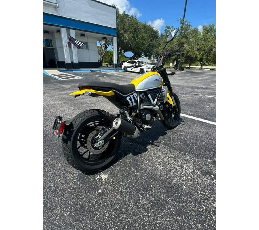 New 2025 Ducati SCR ICON