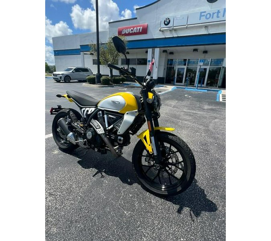 New 2025 Ducati SCR ICON