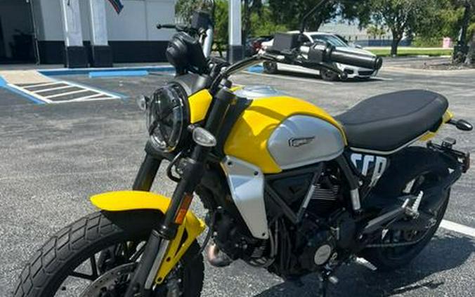New 2025 Ducati SCR ICON