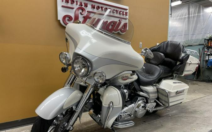 2008 Harley-Davidson® FLHTCUSE3 - CVO™ Ultra Classic® Screamin' Eagle® Electra Glide®