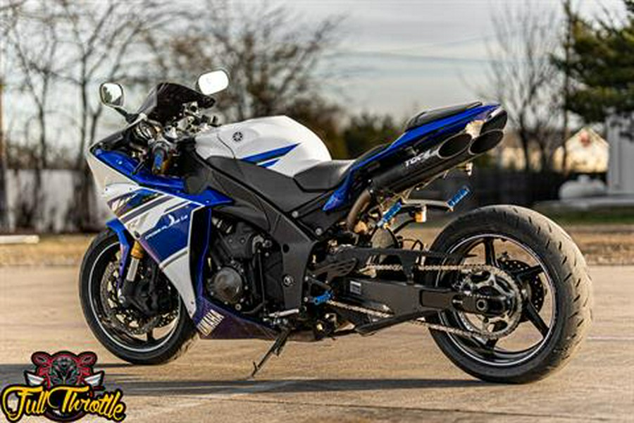 2014 Yamaha YZF-R1