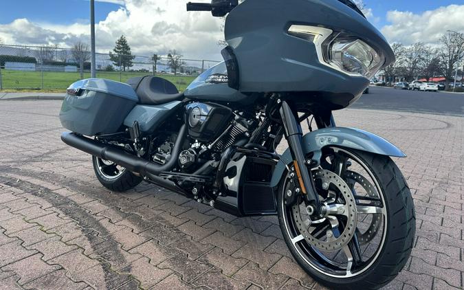 FLHX 2024 Street Glide®