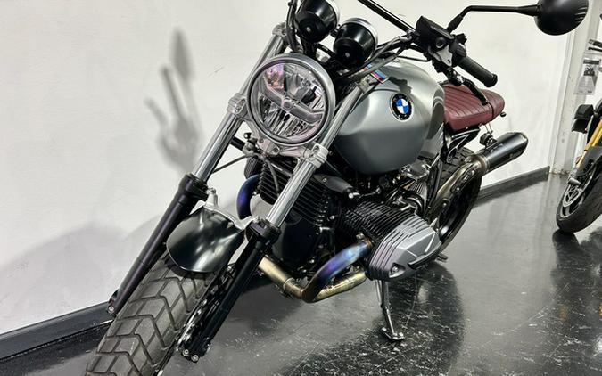 2023 BMW R Ninet Scrambler Granite Gray Metallic