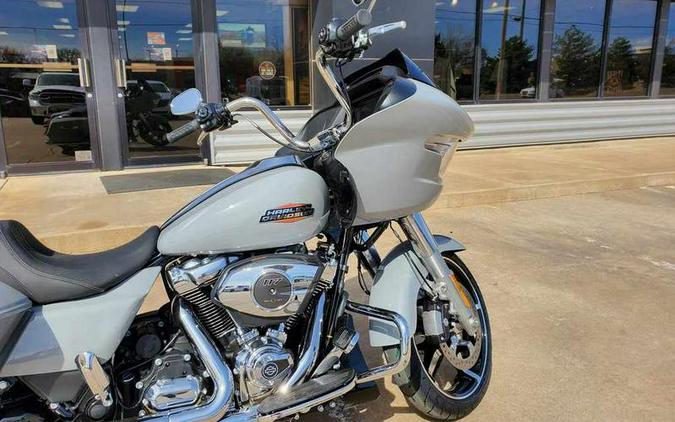 2025 Harley-Davidson® FLTRX - Road Glide®