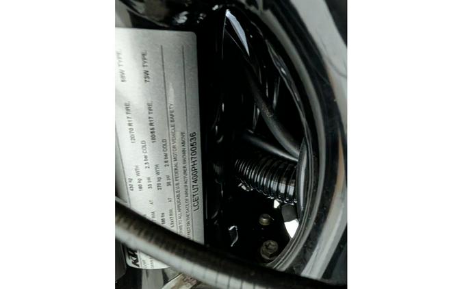 2023 790 DUKE - KTM