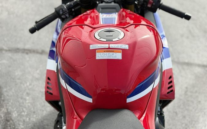 2027 Honda CBR1000RR-R Fireblade SP Grand Prix Red - 600074