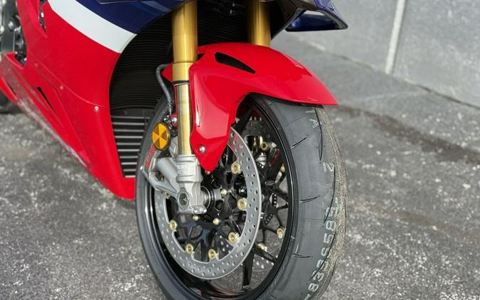 2027 Honda CBR1000RR-R Fireblade SP Grand Prix Red - 600074
