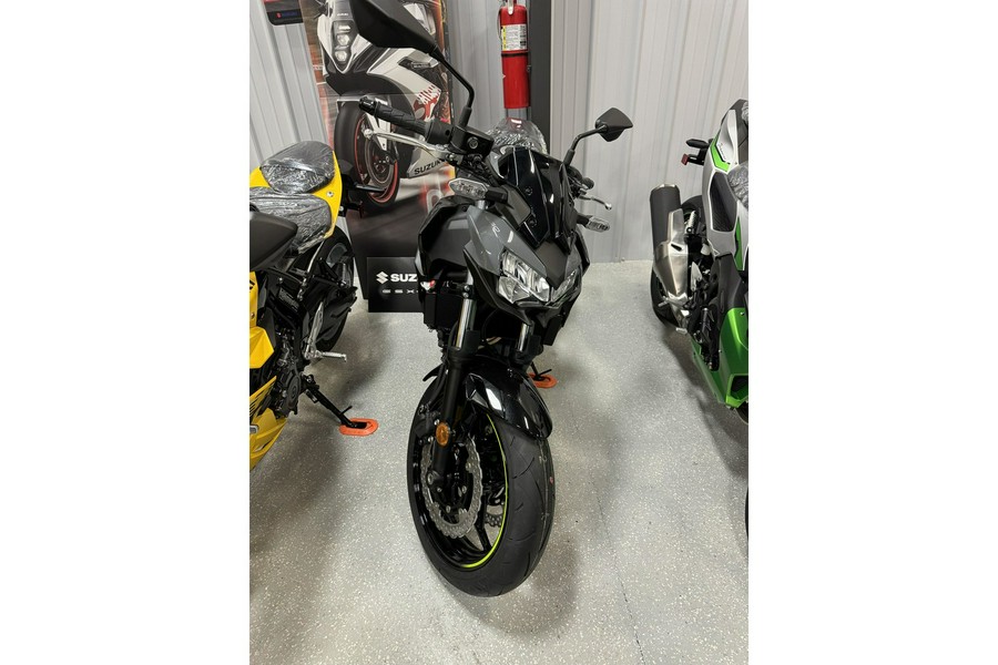 2024 Kawasaki Z650 BASE