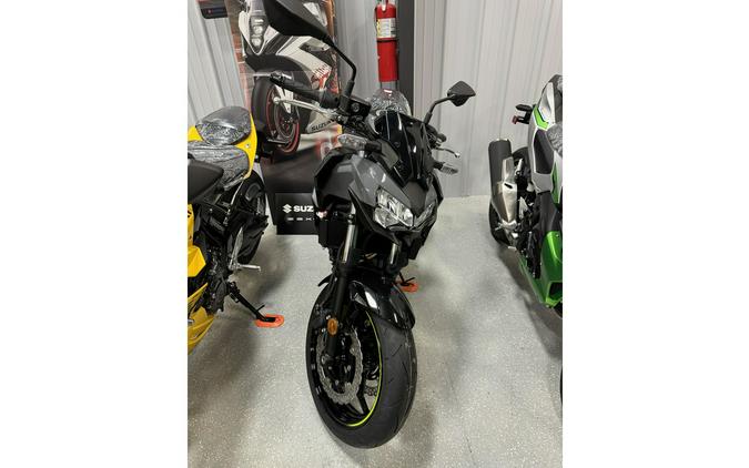 2024 Kawasaki Z650 BASE