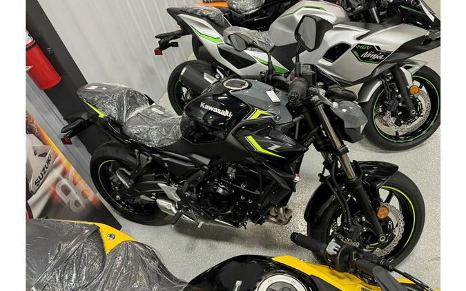 2024 Kawasaki Z650 BASE