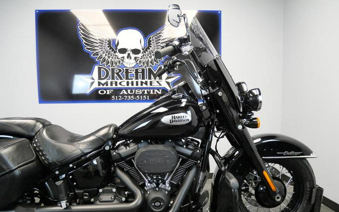 2022 Harley-Davidson® FLHCS - Heritage Classic 114
