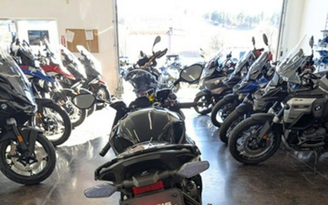 2026 BMW S 1000 RR Blackstorm metallic 1000 RR