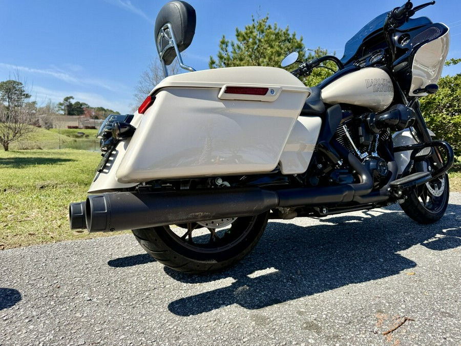 2023 Harley-Davidson® Road Glide® ST FLTRXST
