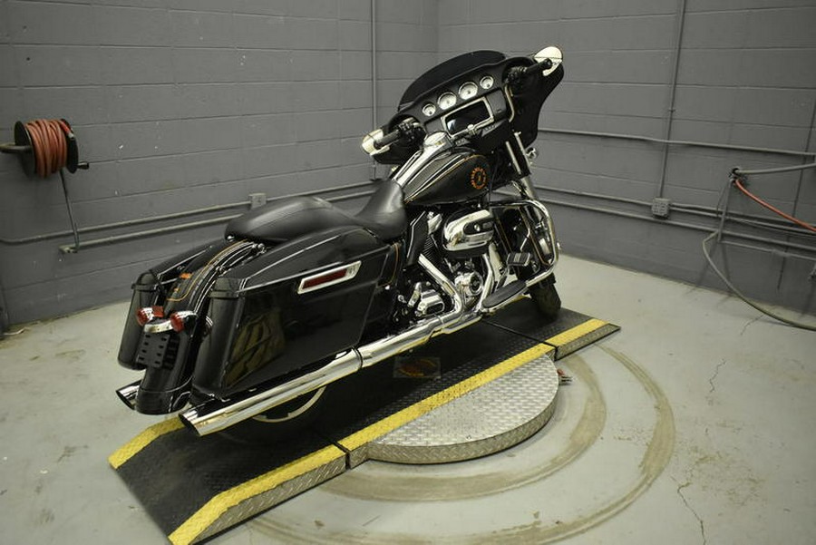 2020 Harley-Davidson® FLHX - Street Glide®