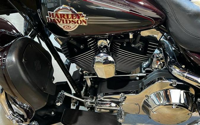 2006 Harley-Davidson FLHTCUI - Ultra Classic Electra Glide