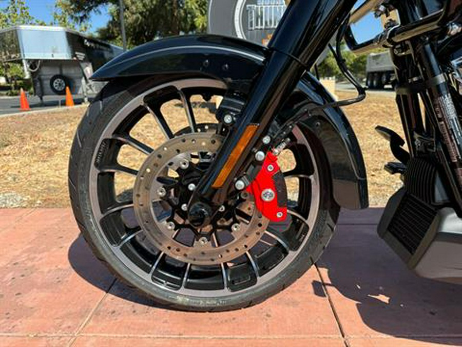 2024 Harley-Davidson Road Glide® 3