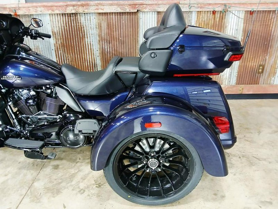 2025 Harley-Davidson® FLHTCUTG - Tri Glide® Ultra